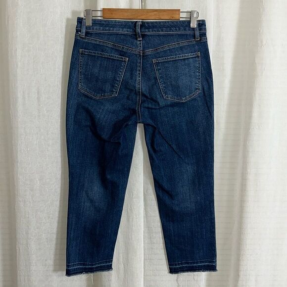 Talbots 6P Blue Flawless Five Pocket Crop Raw Fringe  Hem Denim Jeans - Picture 3 of 14
